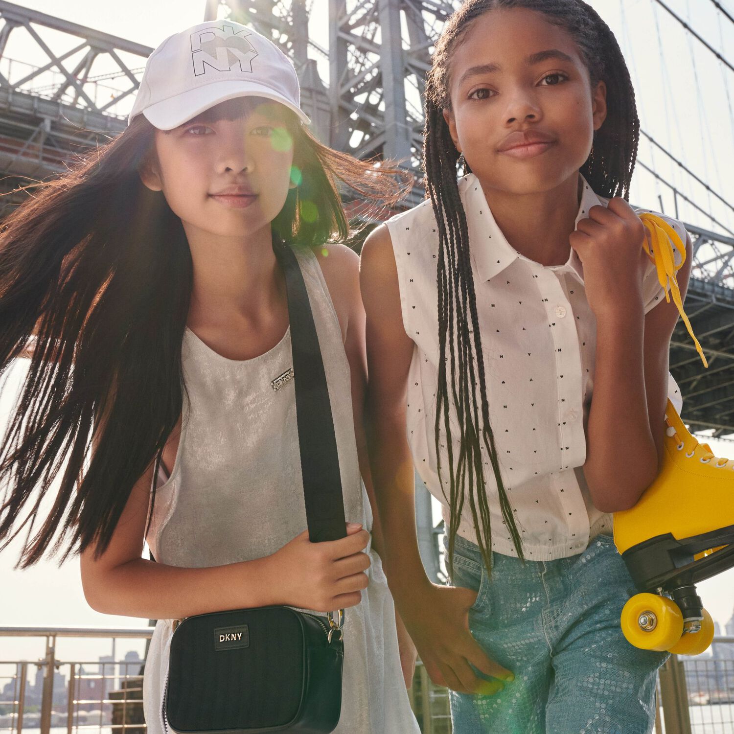 فستان بنات بالشعار باللون الفضي, 1, hi-res