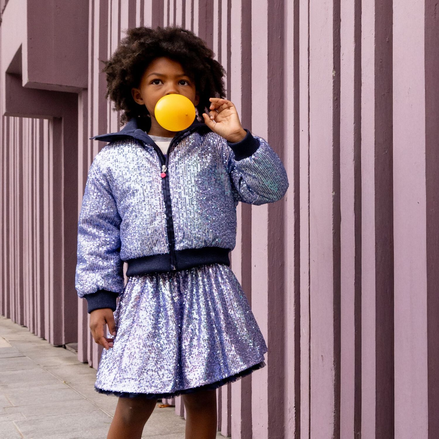 تنورة زرقاء مزينة بالترتر للبنات, 1, hi-res