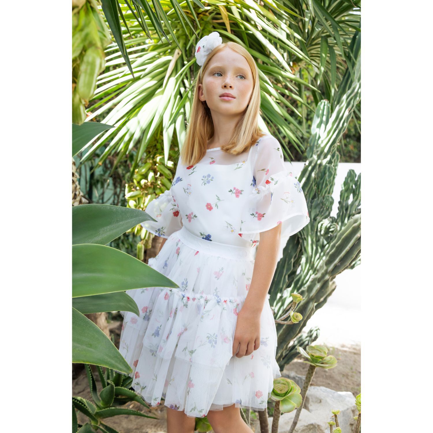 تنوره بنات من التول باللون الابيض , 1, hi-res image number null