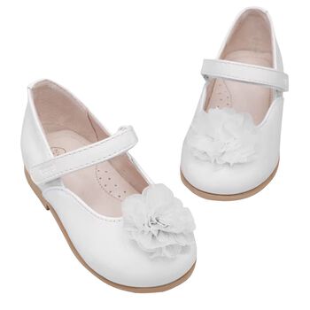حذاء بنات جلد باللون الأبيض
