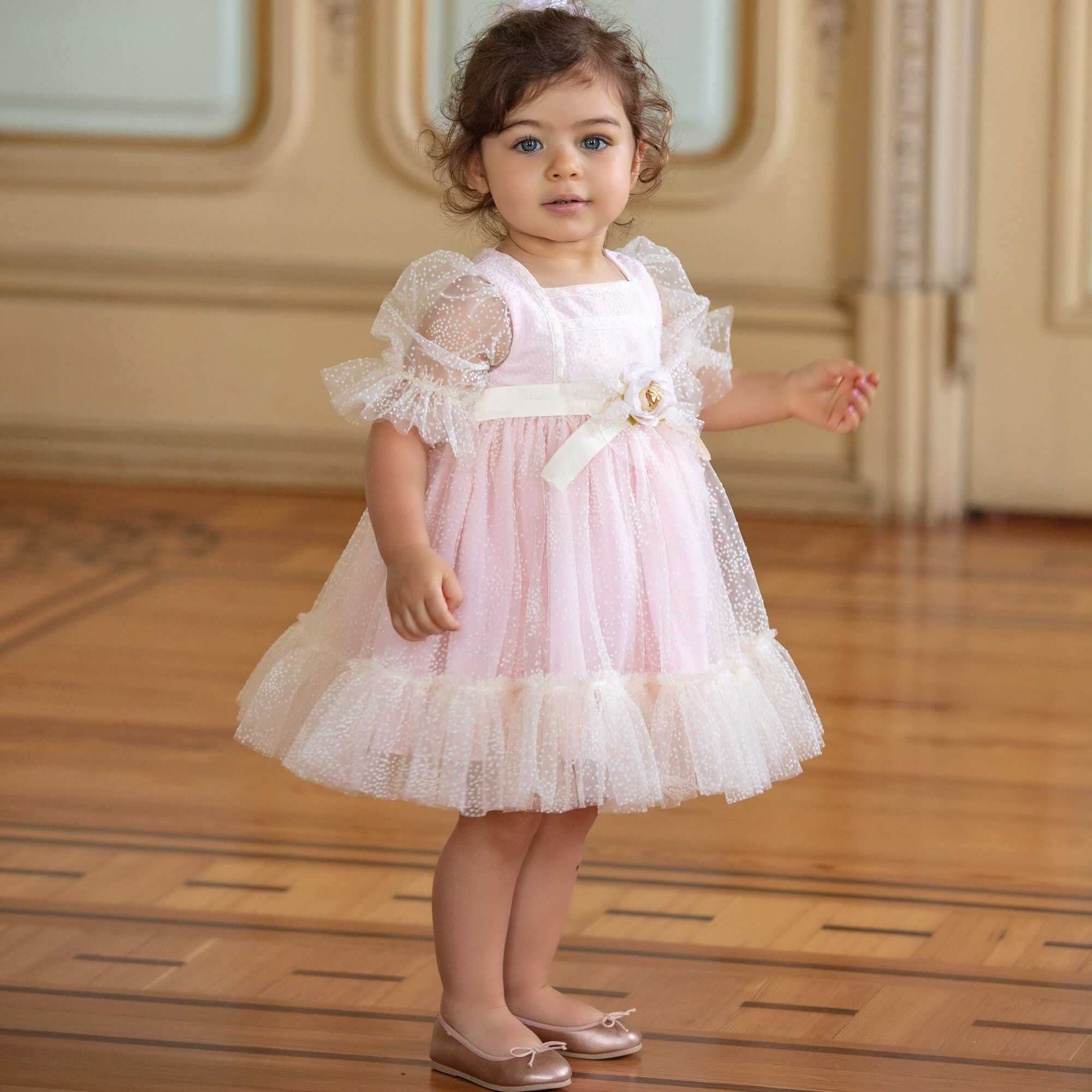 Girls ivory dress deals