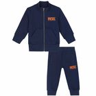 بدلة رياضية بالشعار باللون الكحلى للاولاد, 1, hi-res