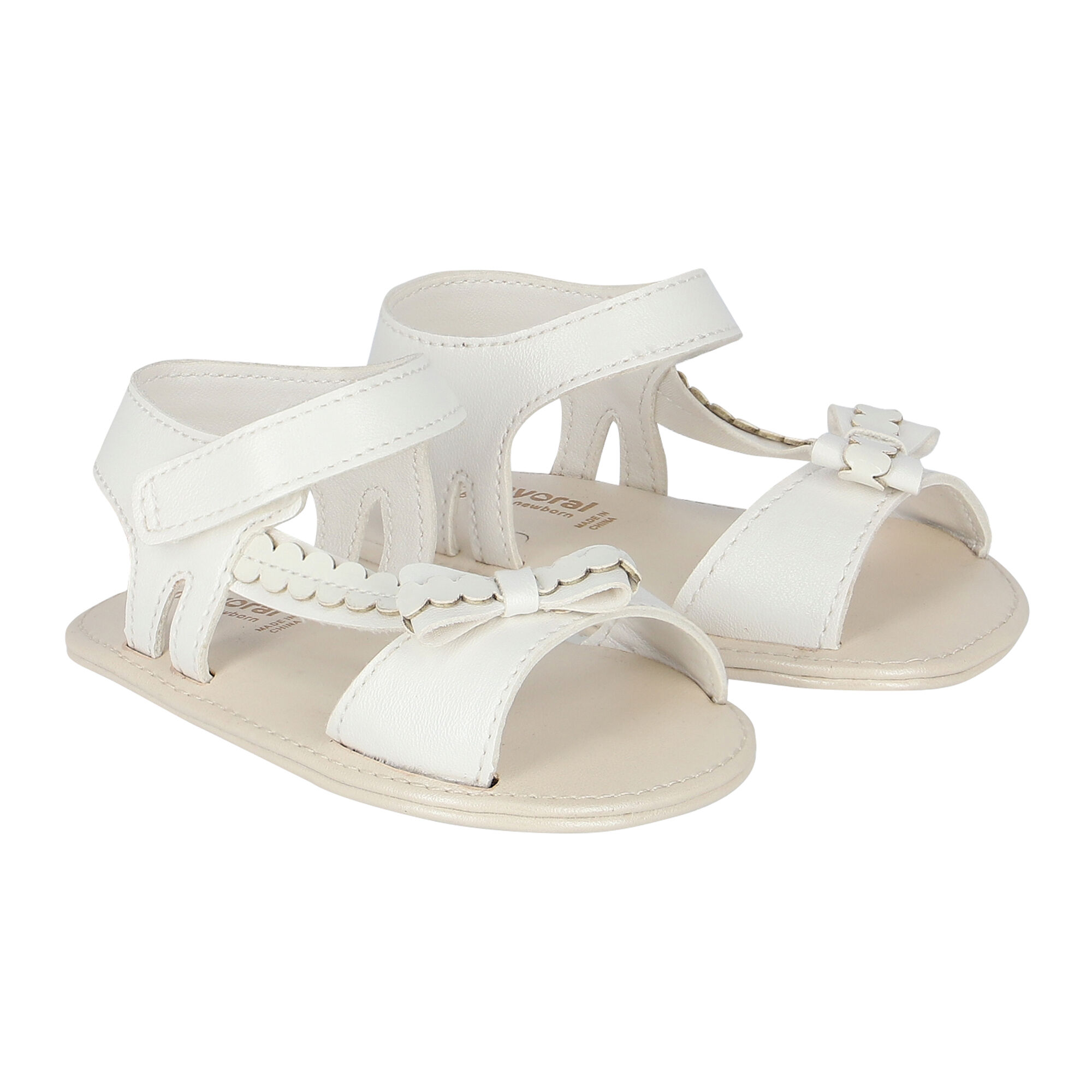 Infant girls white sandals 2025