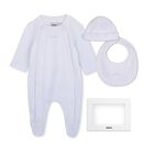 طقم هدايا ملابس أطفال  باللونين الأزرق والأبيض مع شعار, 2, hi-res