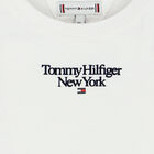 تيشيرت بالشعار باللون الأبيض للبنات, 1, hi-res