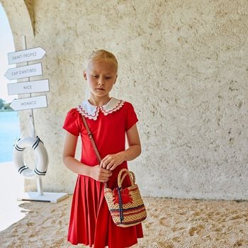 فستان بنات مكشكش باللون الأحمر