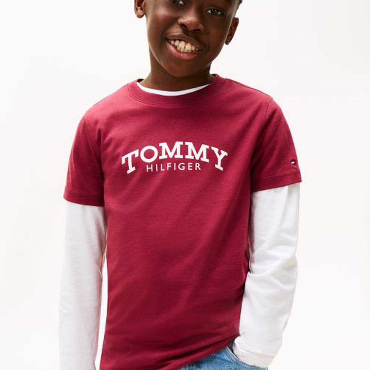 تيشيرت اولاد بالشعار باللون الاحمر , 3, hi-res