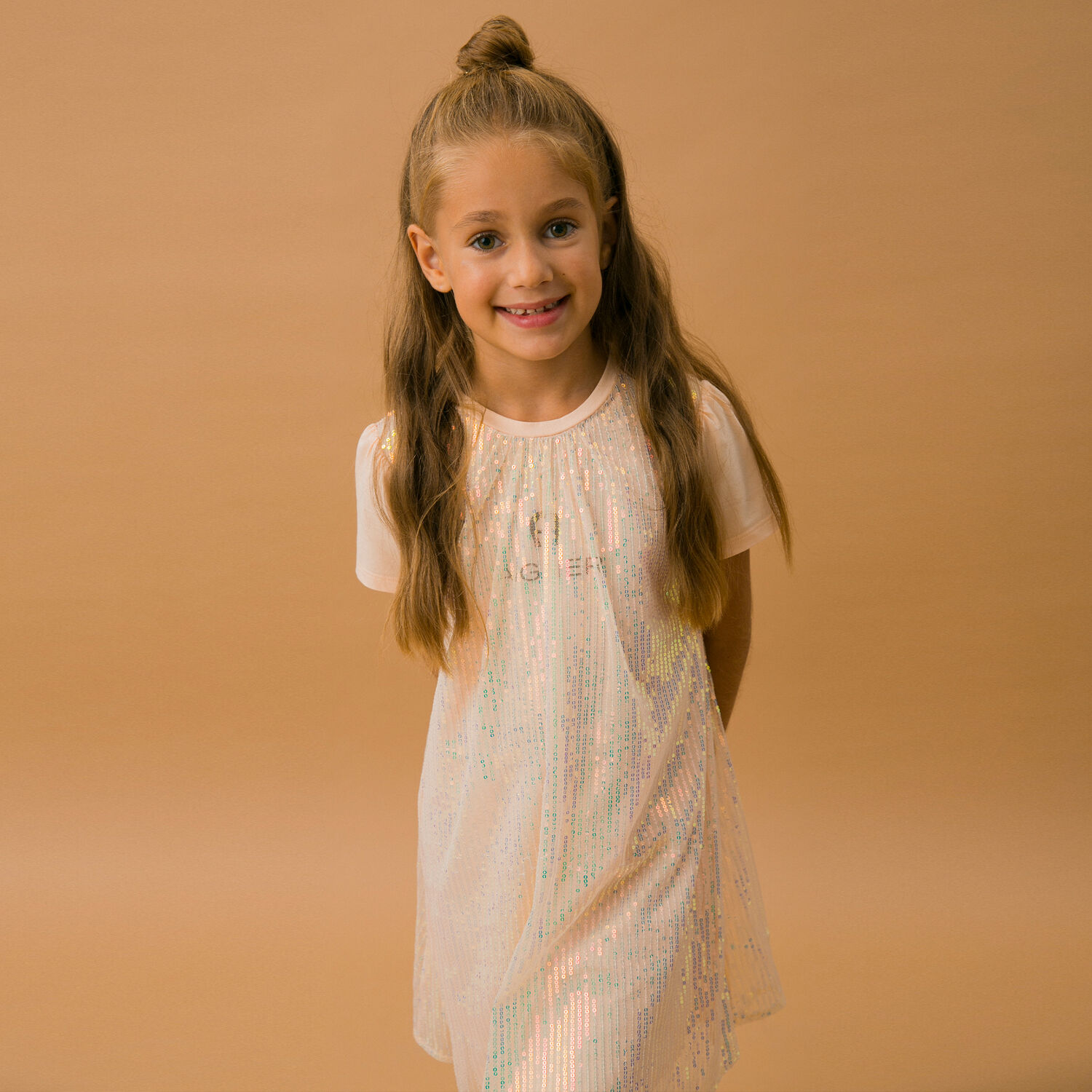 فستان بالشعار باللون الوردي, 2, hi-res