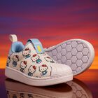 Girls White Superstar Hello Kitty Trainers, 1, hi-res
