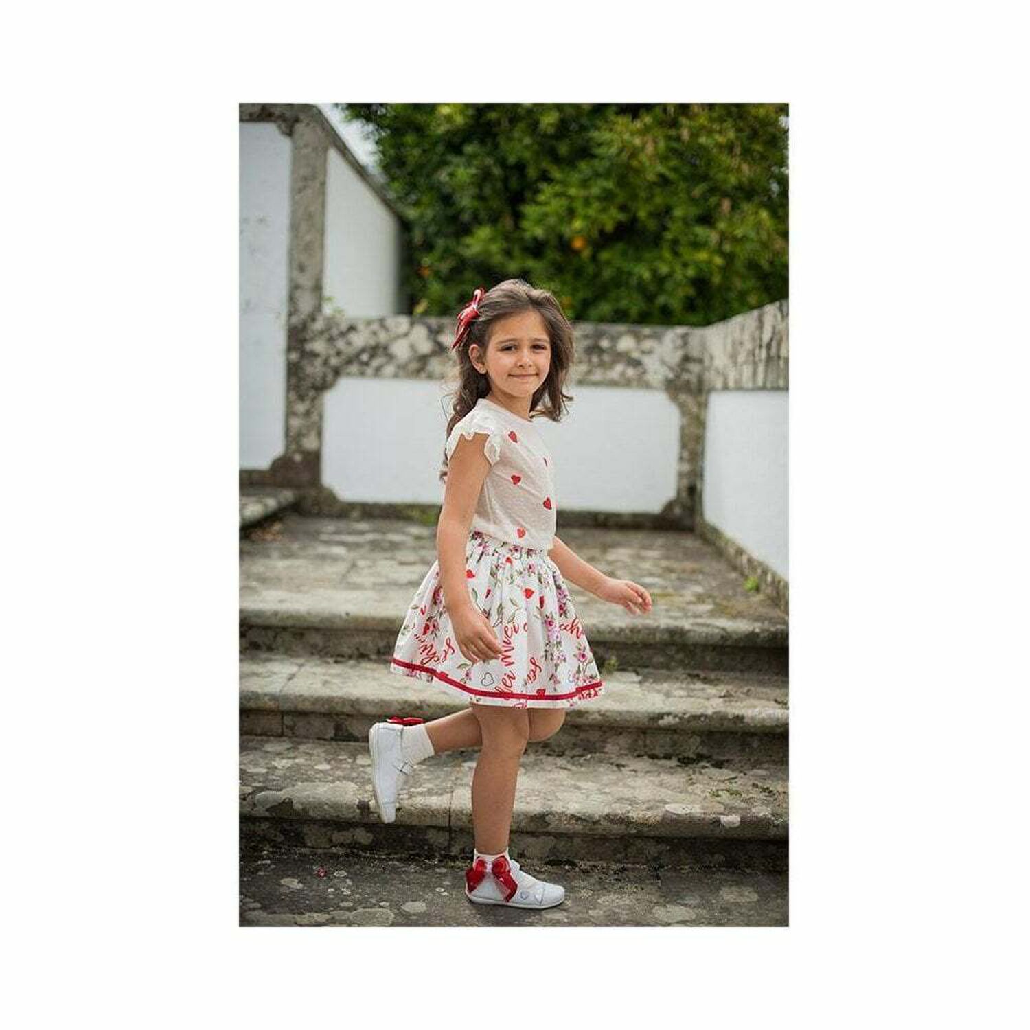 تيشيرت عاجي بطبعة قلوب للبنات, 1, hi-res