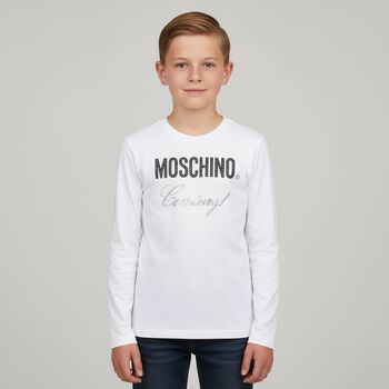 توب باكمام بالشعار مطرز باللون الابيض