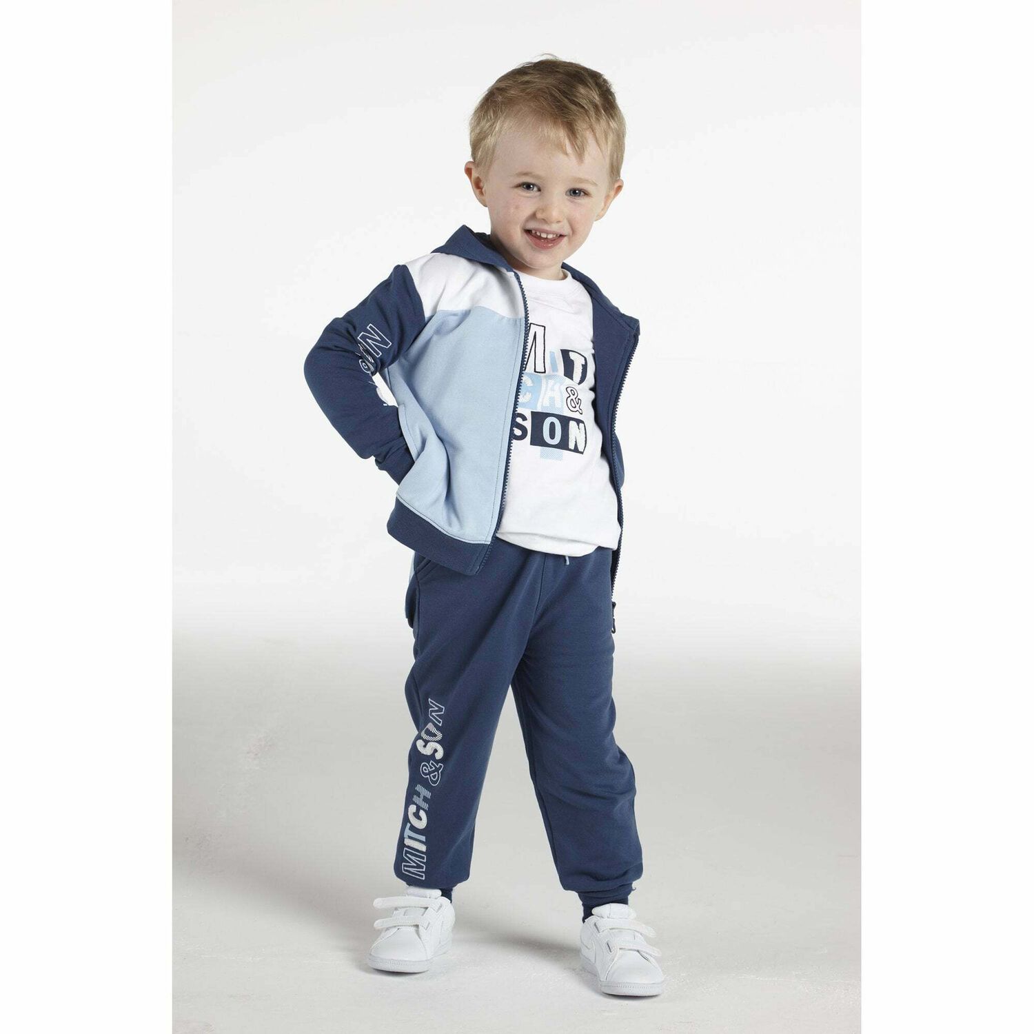 تيشيرت باكمام بالشعار باللون الابيض للاولاد, 1, hi-res image number null