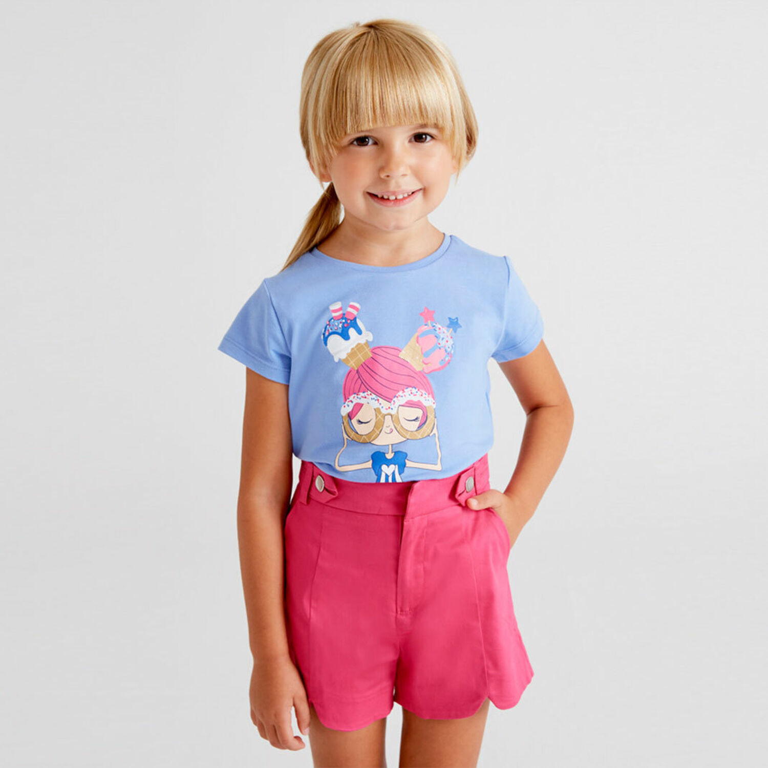 شورت ساتان باللون الزهري للبنات, 1, hi-res