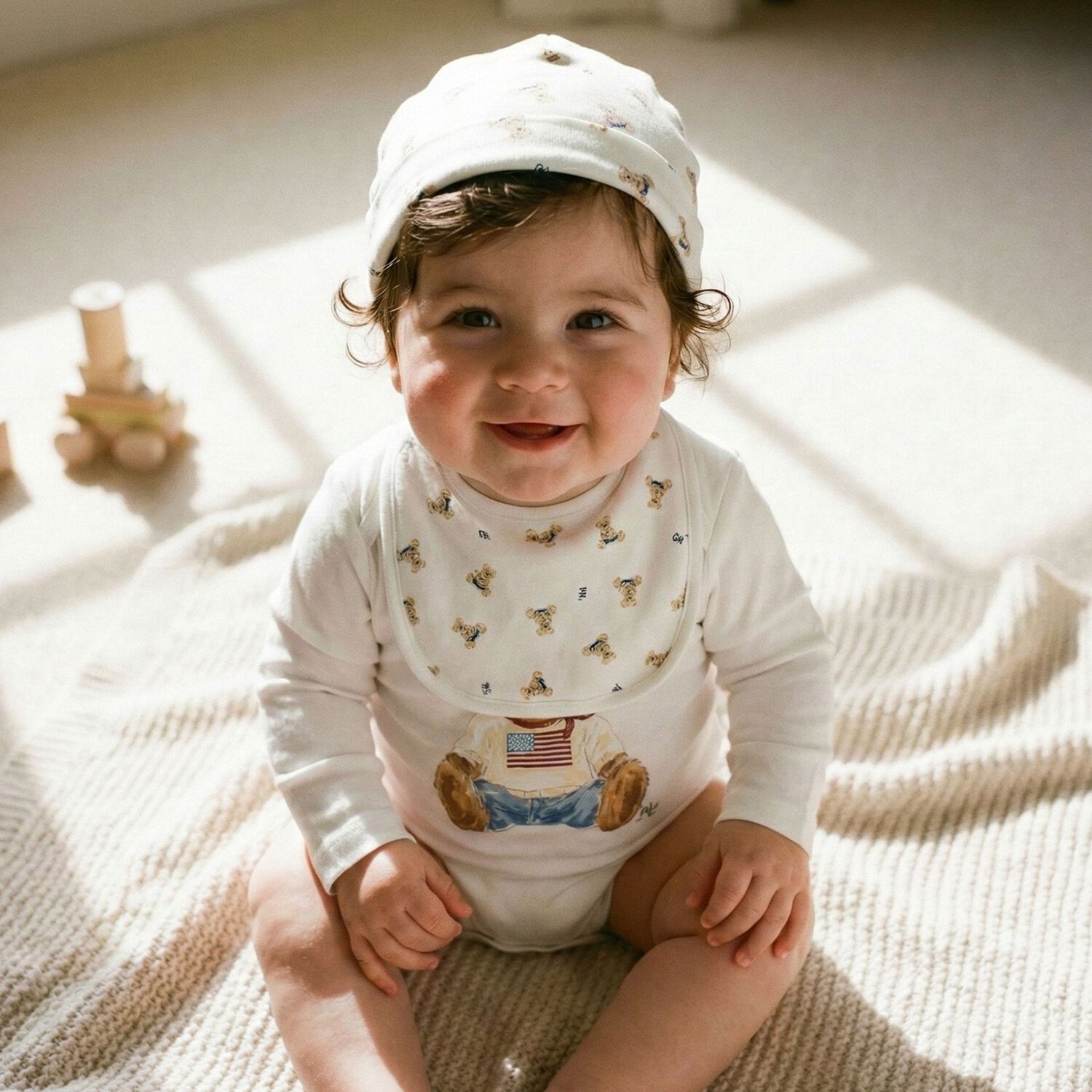 طقم هدايا بدلة أطفال بولو بير أبيض للأولاد, 1, hi-res